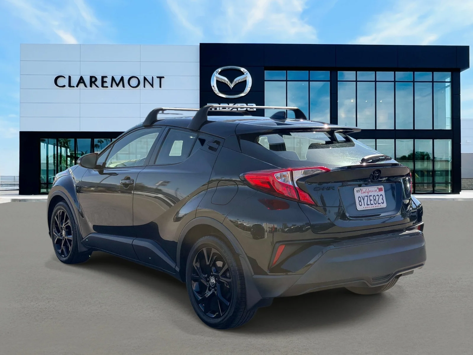 Used 2021 Black Sand Pearl Toyota LE FWD (Natl) image 6