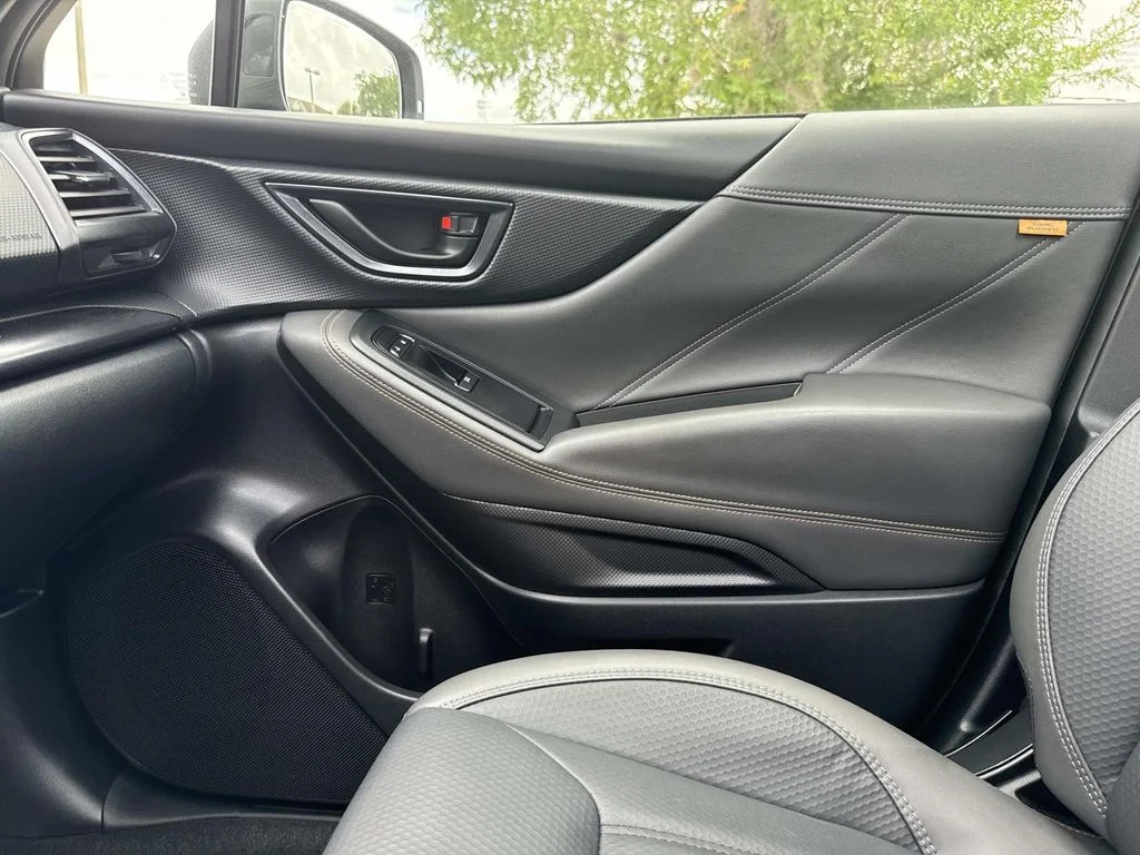 Used 2025 Black Subaru Wilderness image 27