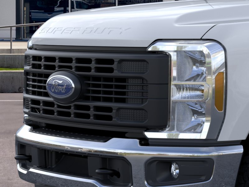 New 2026 Oxford White Ford F-350® XL image 17
