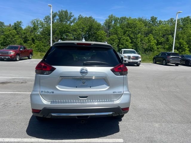 Used 2018 Brilliant Silver Nissan SV image 14