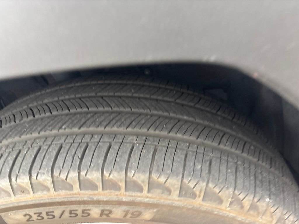Used 2023 Silver Toyota XLE Premium image 10