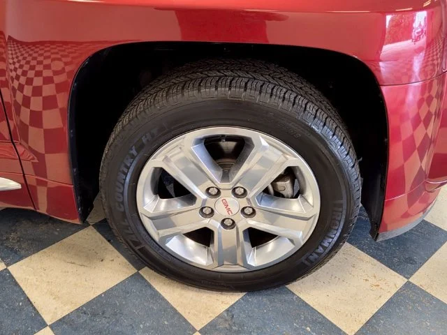 Used 2014 Crystal Red Tintcoat GMC Denali image 9