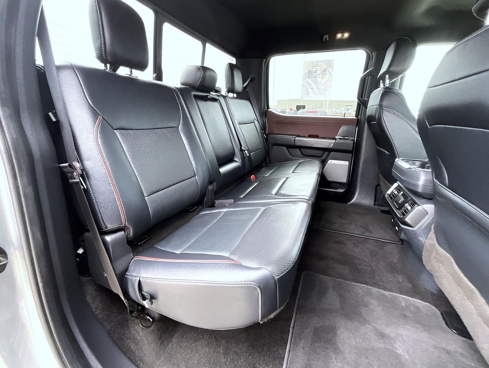 Used 2023 Silver Ford Lariat image 19