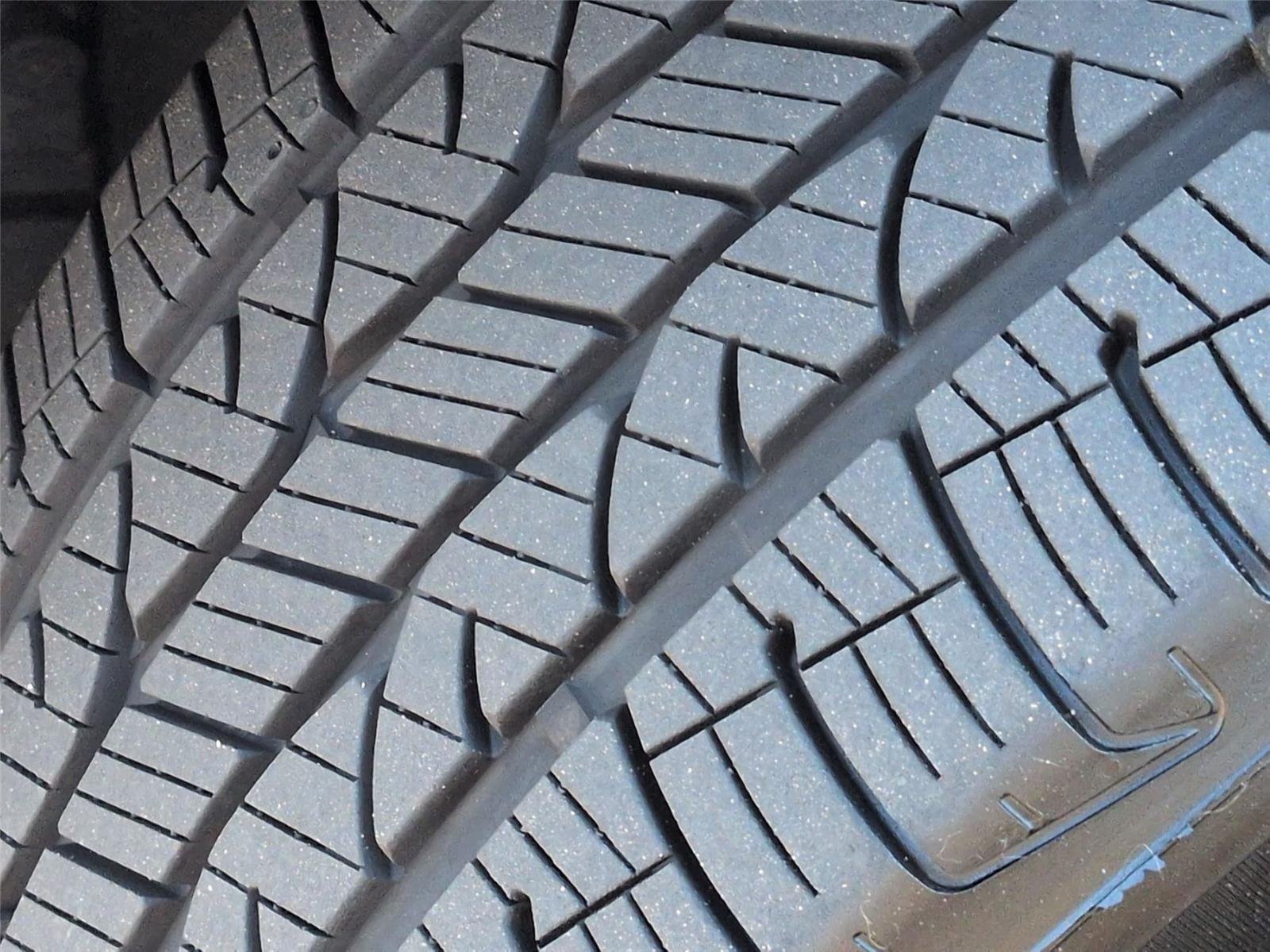 Used 2024 Gun Metallic Nissan 2.5 SV image 13