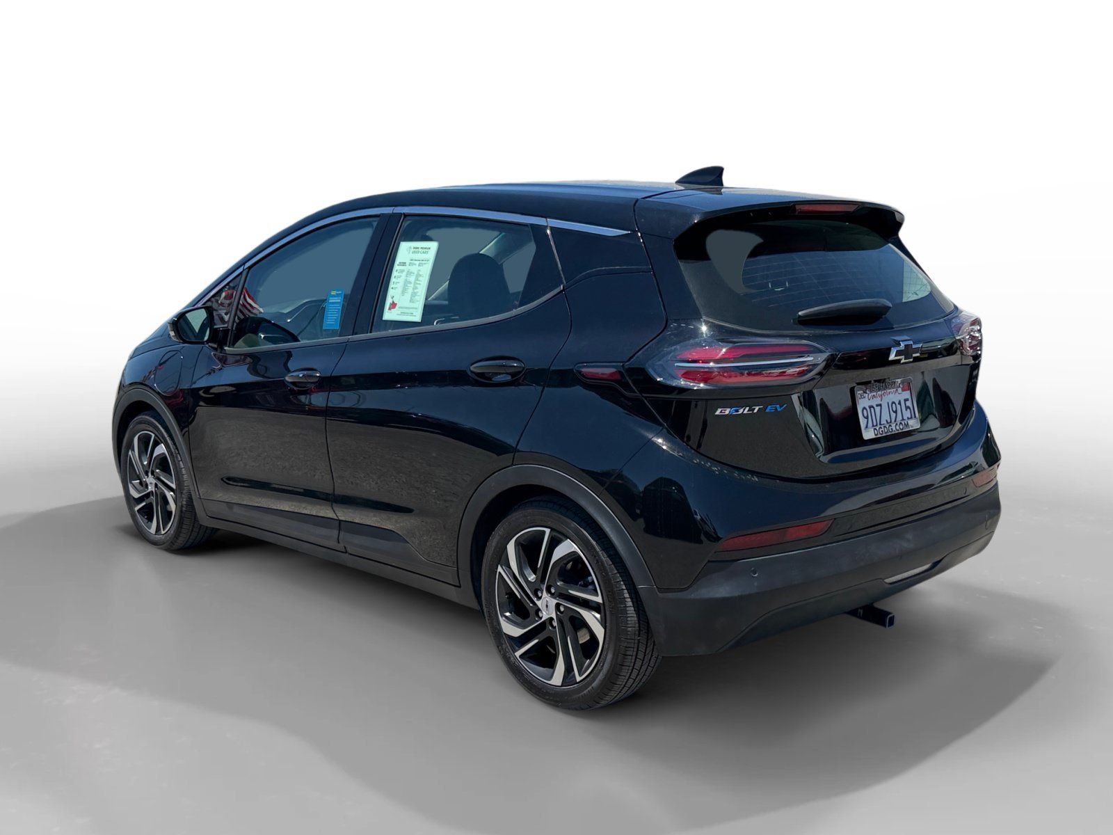 Used 2023 Mosaic Black Metallic Chevrolet 2LT image 3