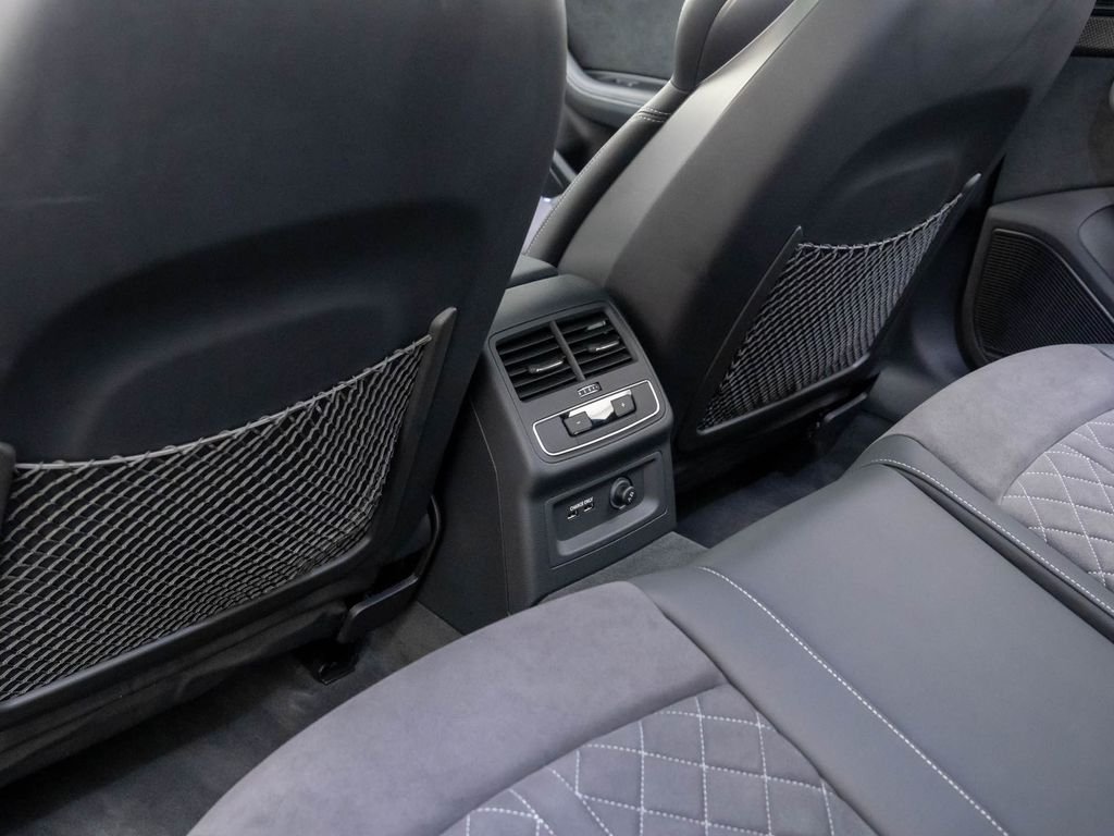 2023 Audi S4 Premium Plus - Photo 16