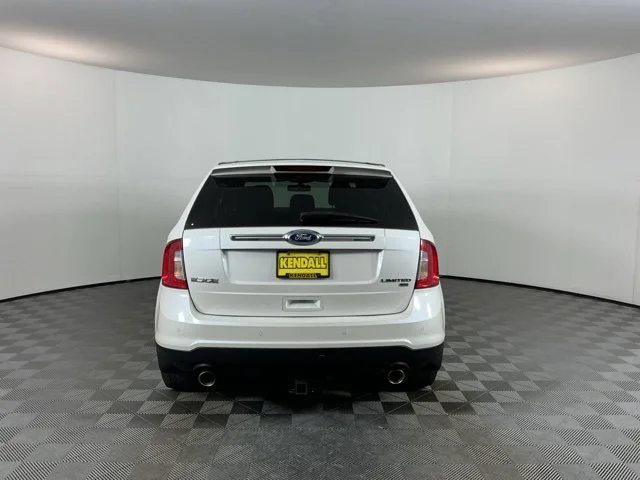Used 2011 White Platinum Clearcoat Metallic Ford Limited image 6