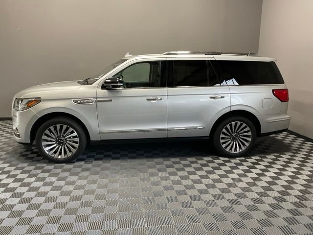 Used 2019 Ingot Silver Metallic Lincoln Reserve image 6