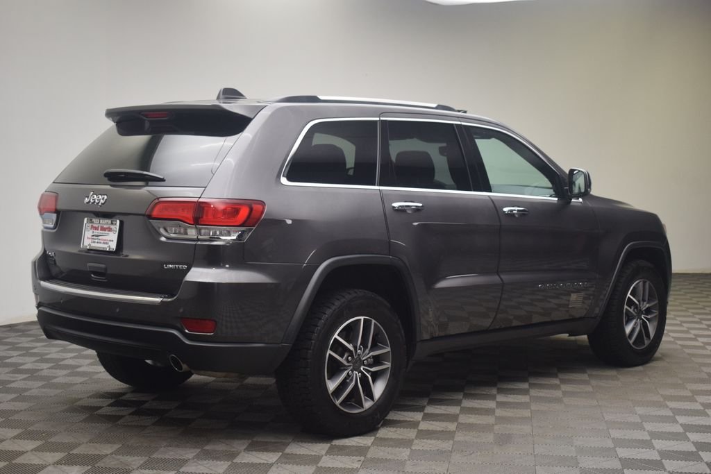 Used 2021 Gray Jeep Limited image 5