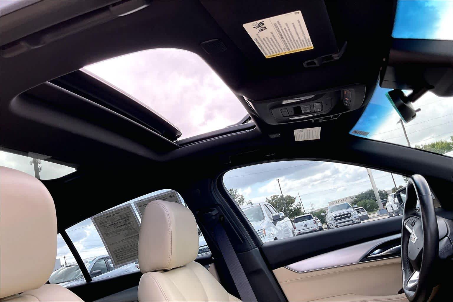 Used 2023 Crystal White Tricoat Cadillac Luxury image 11