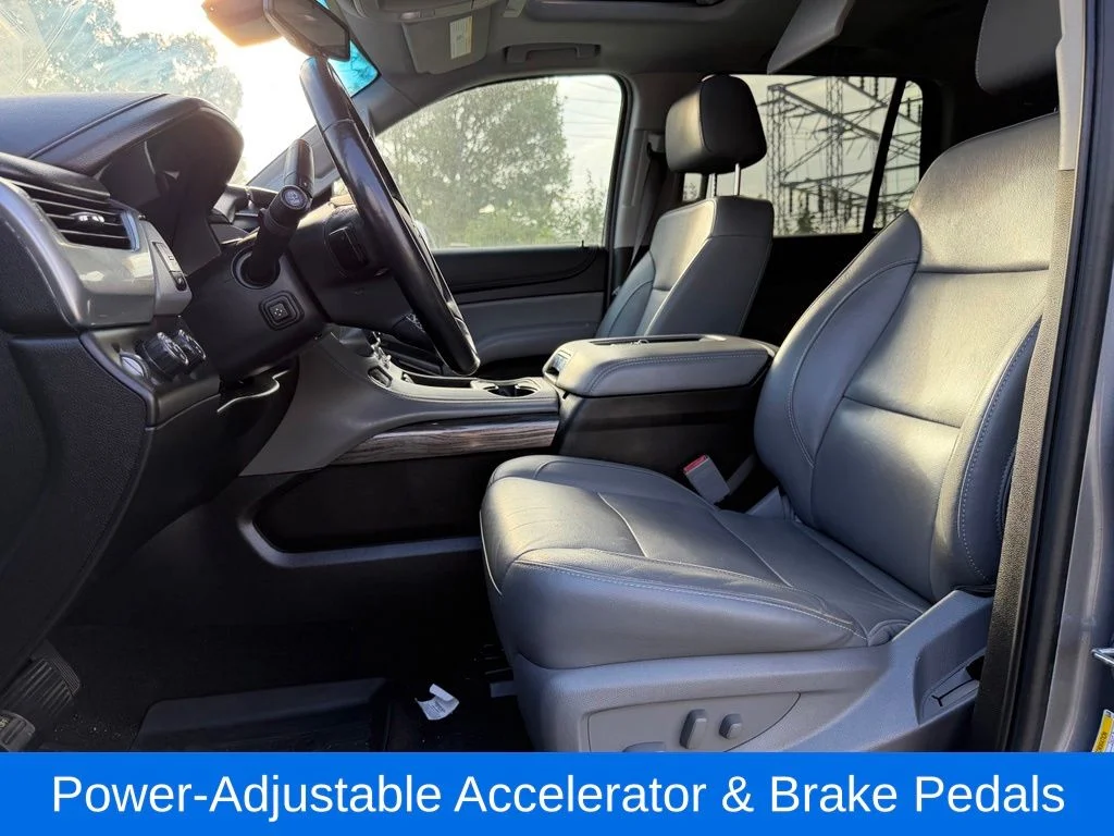 Used 2018 Gray Chevrolet LT image 25