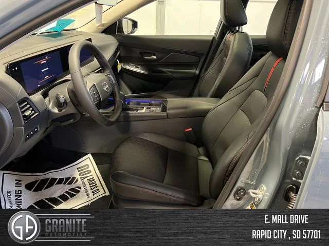New 2026 Atlantic Gray Metallic Nissan SR image 18