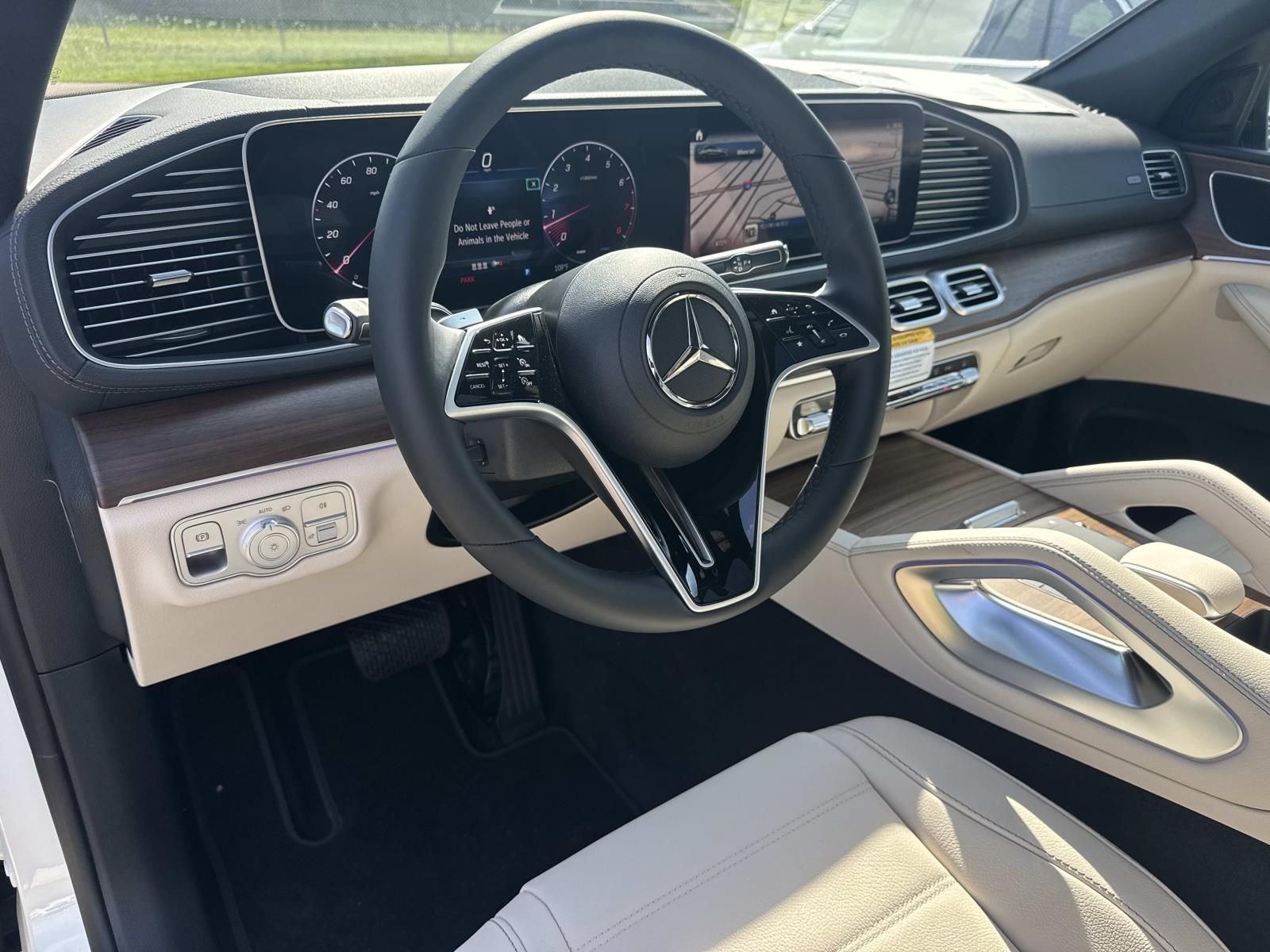 New 2026 White Mercedes-Benz GLE 450 Coupe image 13