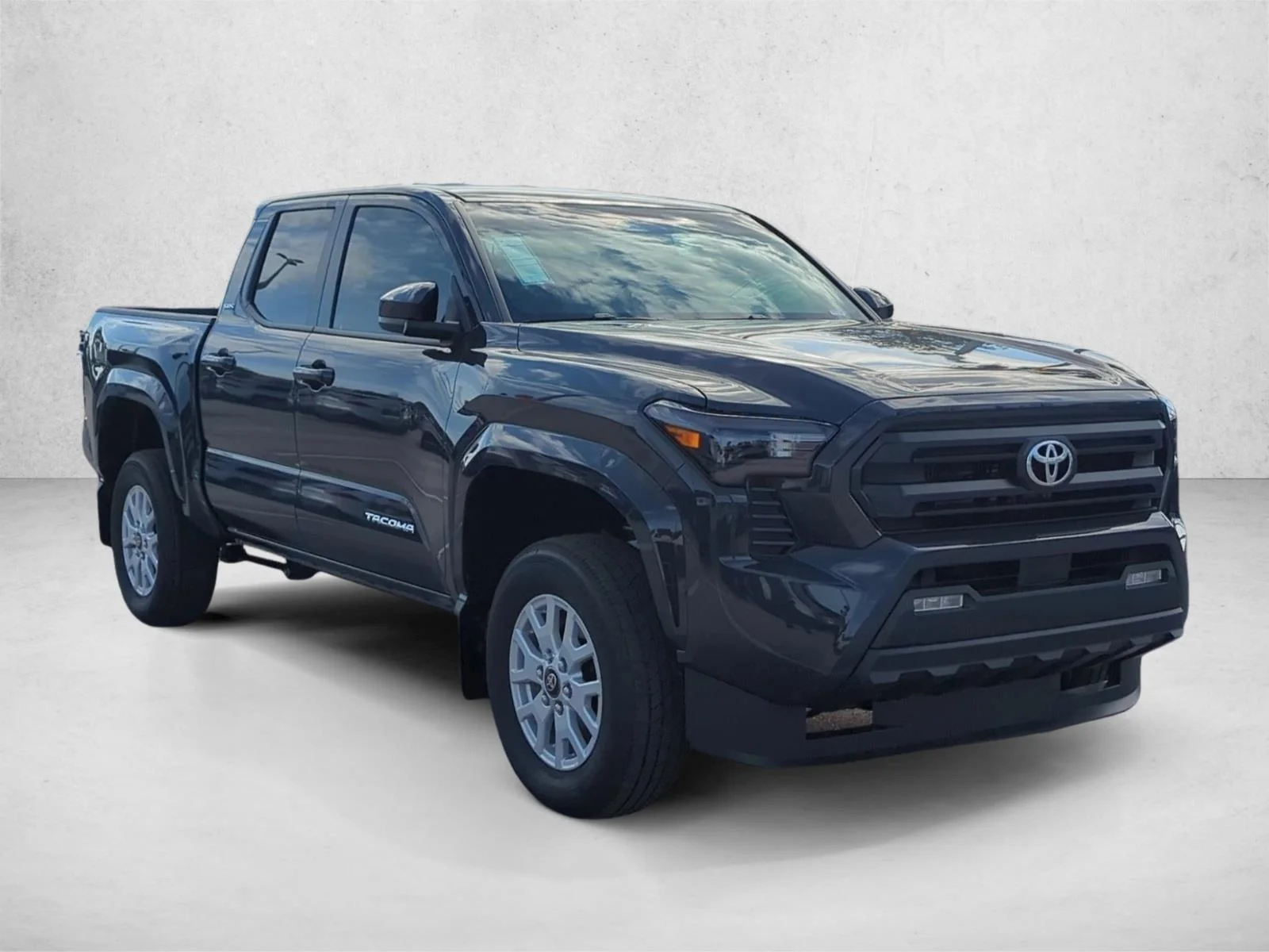 Used 2026 Underground Toyota SR5 image 3