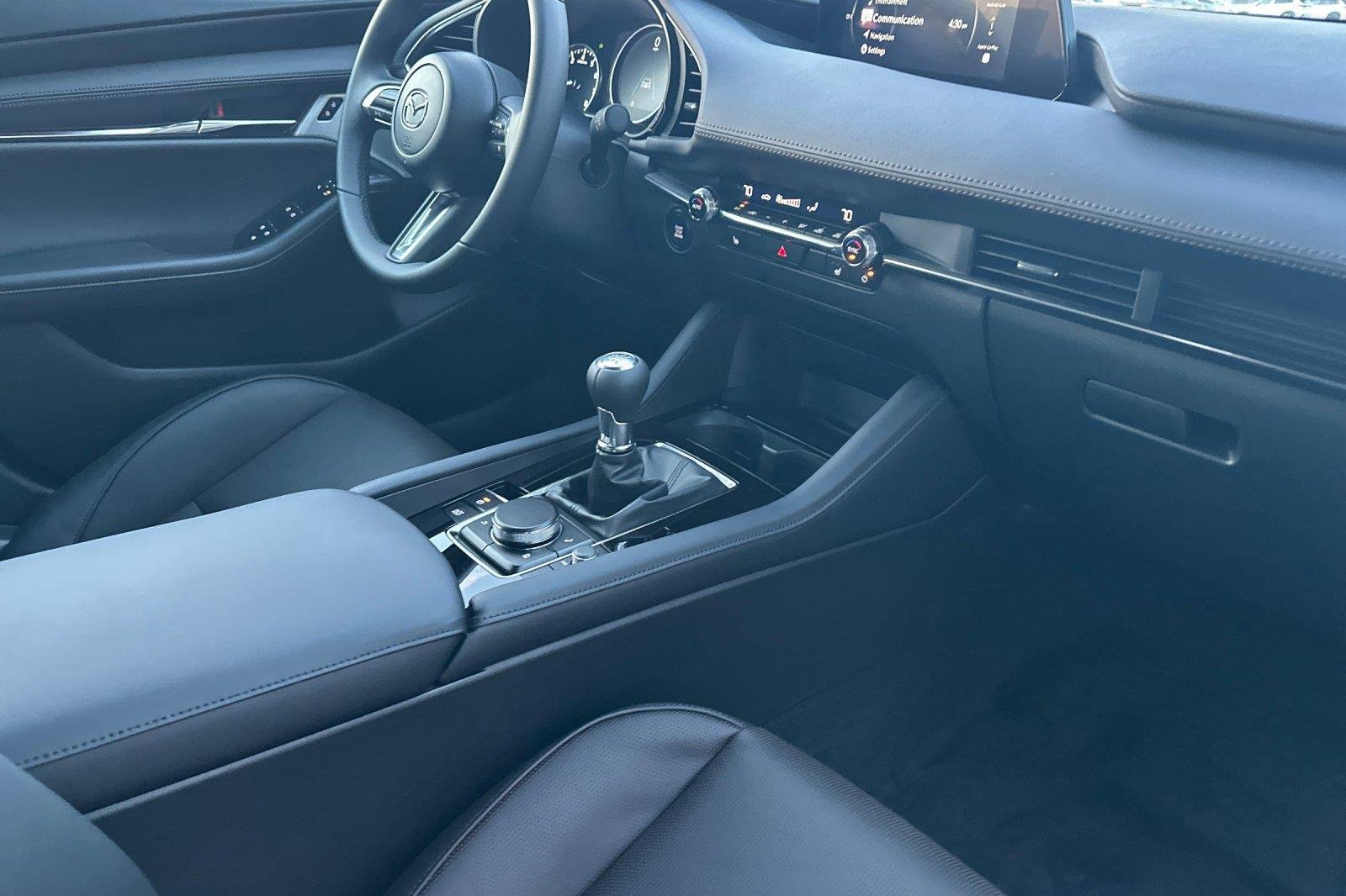 New 2026 Platinum Quartz Metallic Mazda 2.5 S Premium image 17
