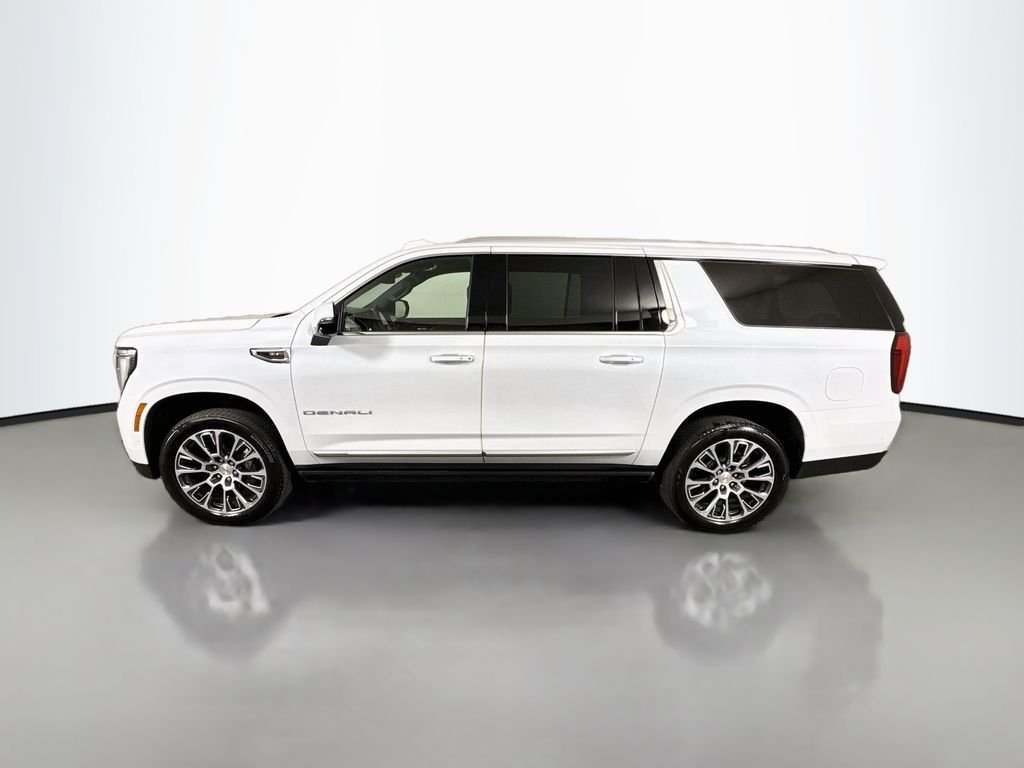Used 2026 Glacier White Tricoat GMC Denali image 4