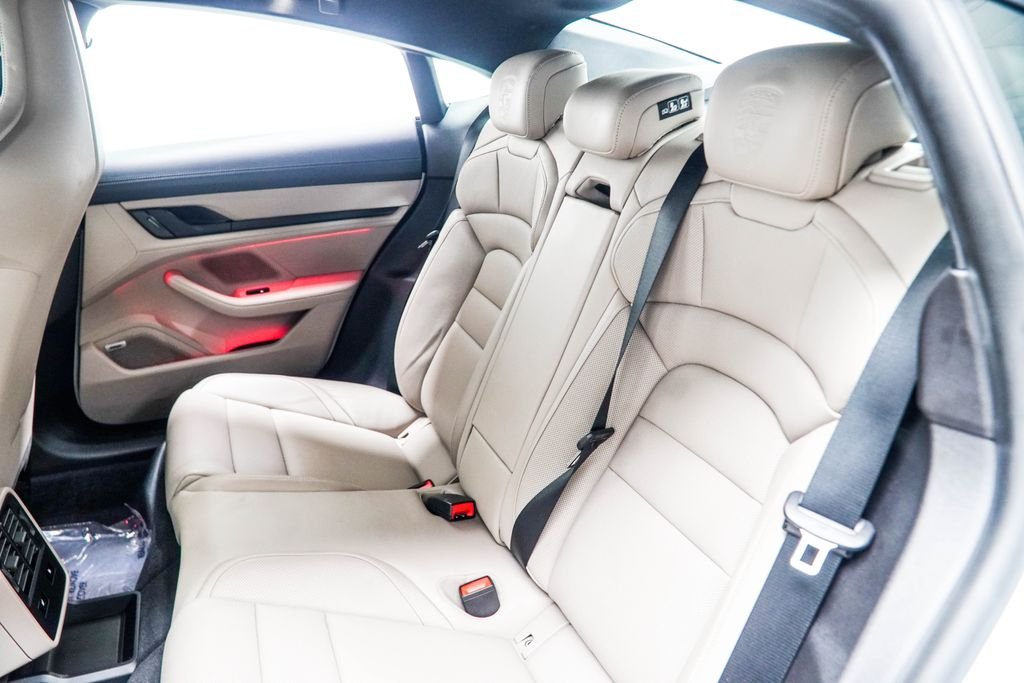 Used 2024 White Porsche Base image 51