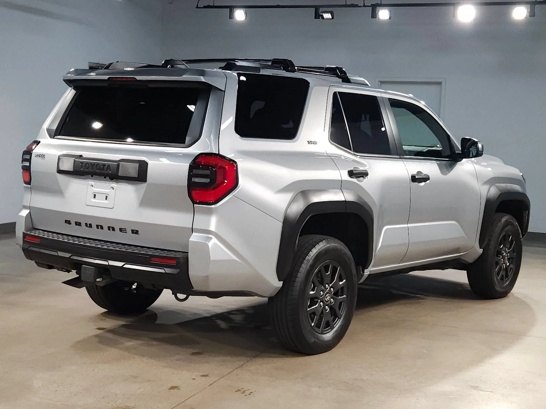 Used 2025 Cutting Edge Toyota SR5 image 7