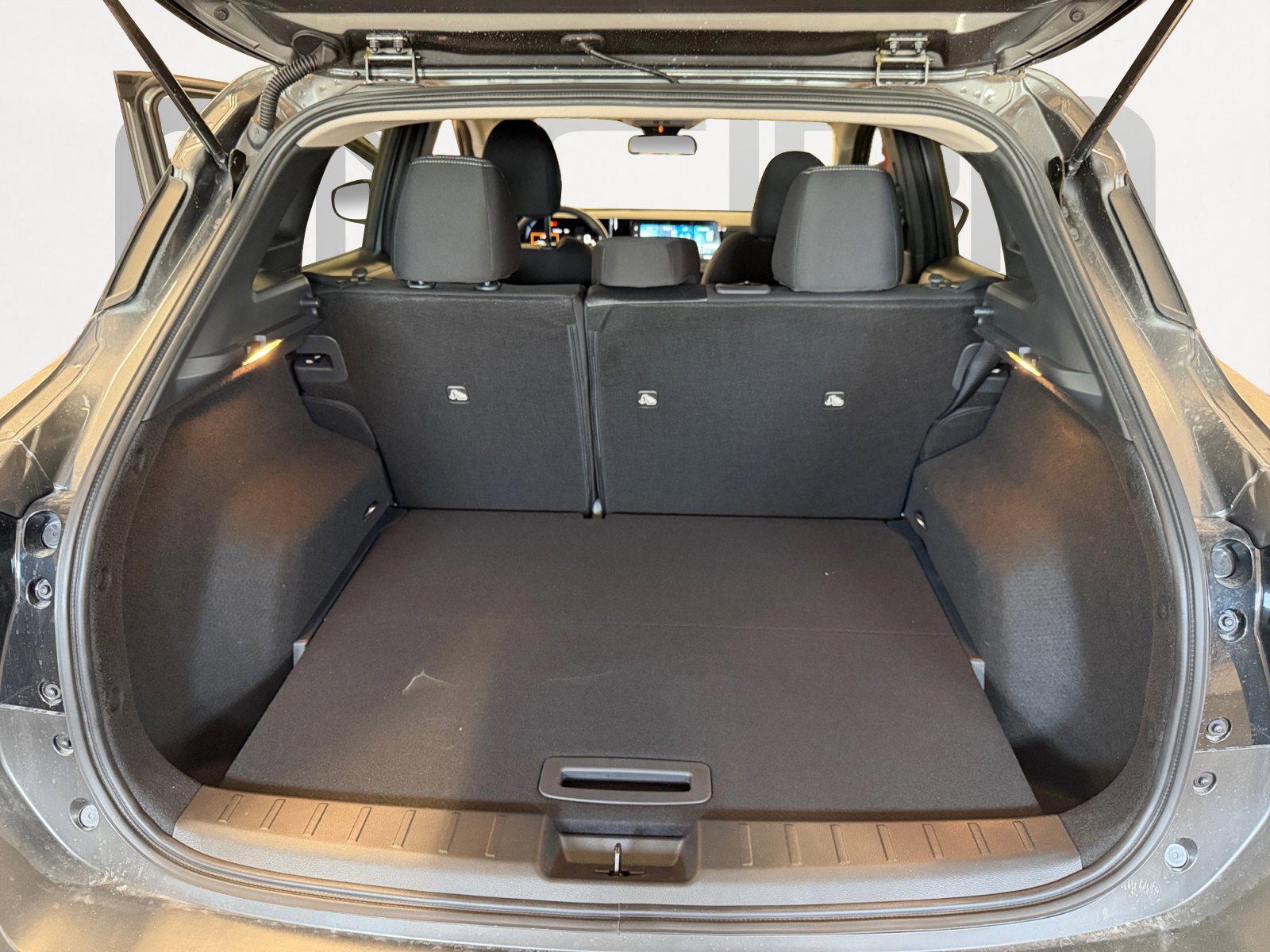 2026 Nissan KICKS SV - Photo 13