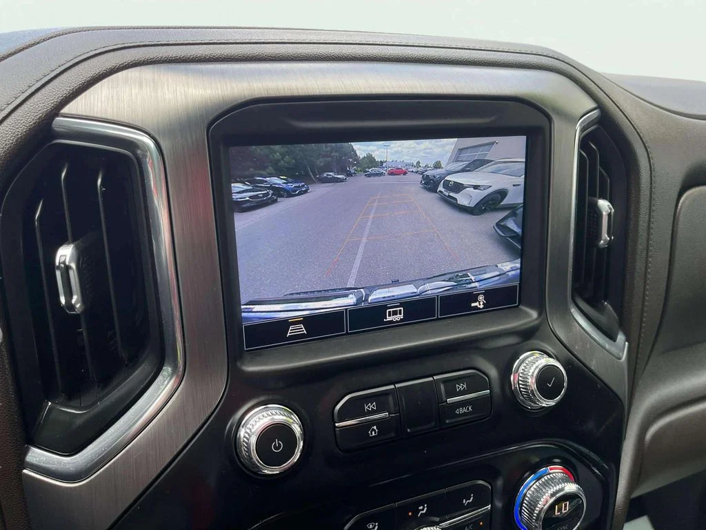 Used 2021 Onyx Black GMC Denali image 13