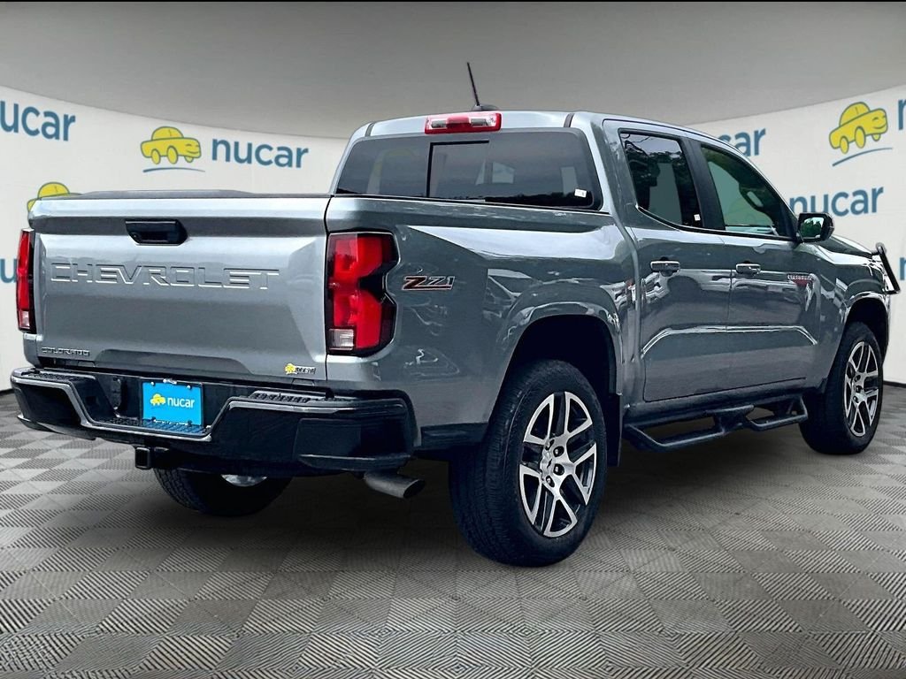 Used 2024 Gray Chevrolet Z71 image 6