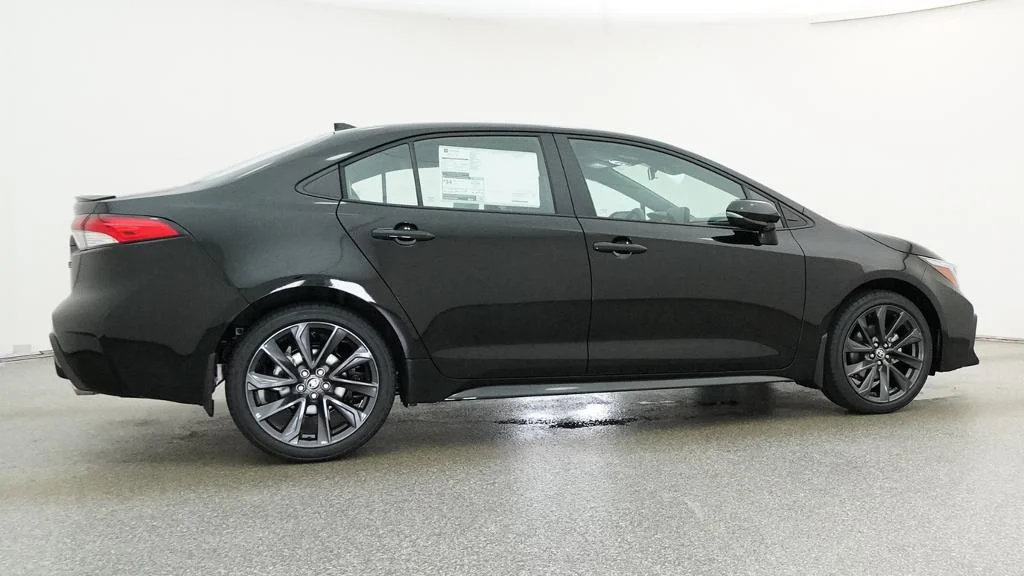New 2026 Midnight Black Metallic Toyota SE image 15