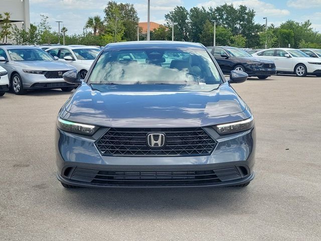 New 2026 Meteorite Gray Metallic Honda LX image 2