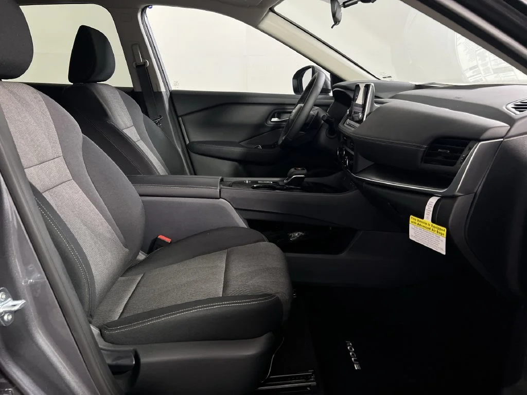 New 2027 Gray Nissan SV image 24