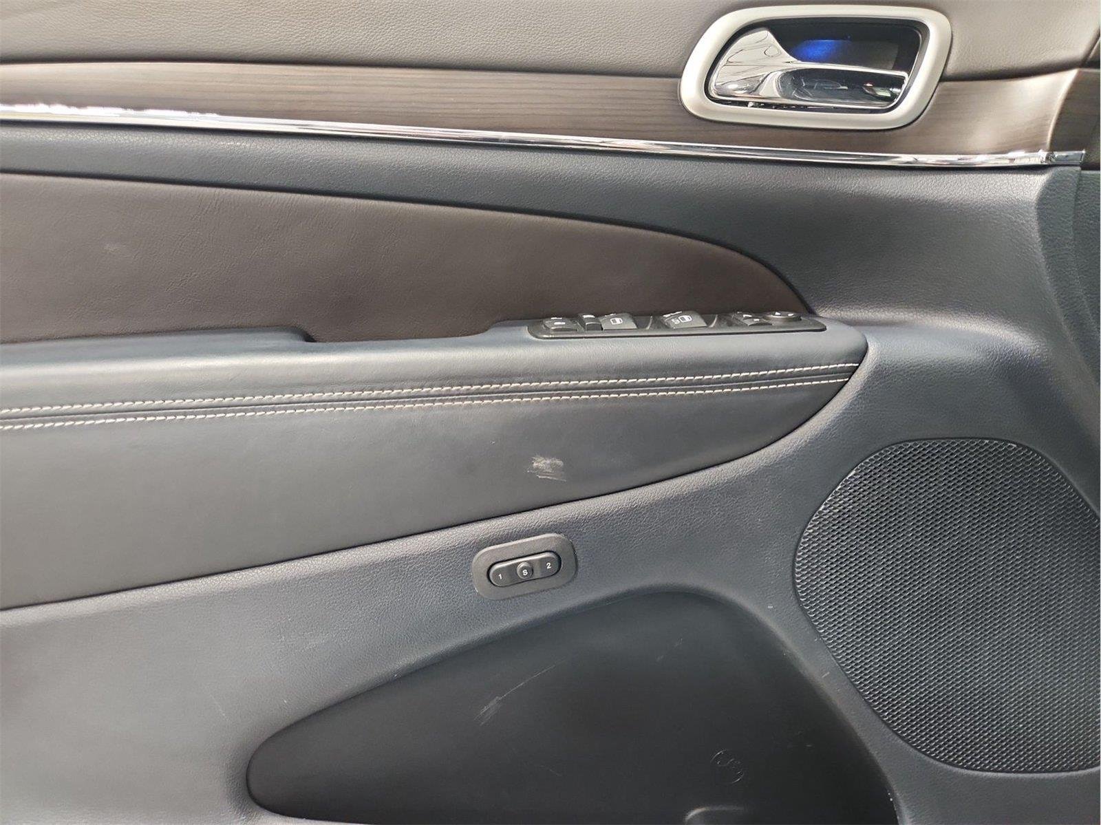 2015 Jeep Grand Cherokee Overland Silver at Auto Boutique Texas