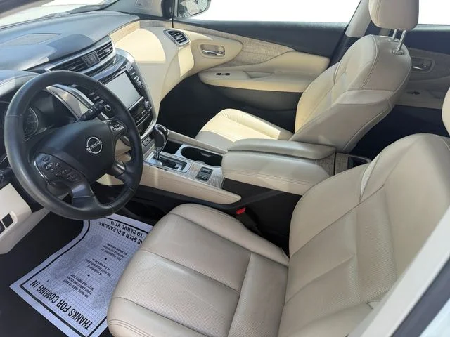 Used 2024 White Nissan SL image 5
