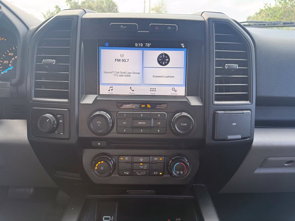 Used 2018 Black Ford XL image 17