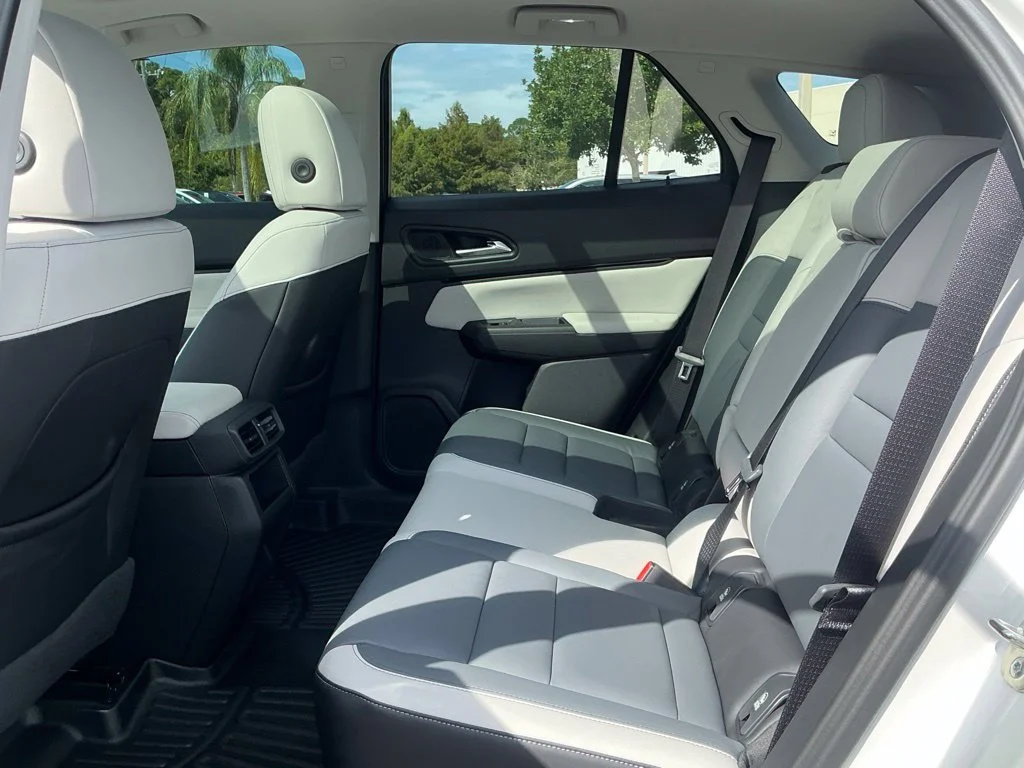 Used 2025  Honda Touring image 25