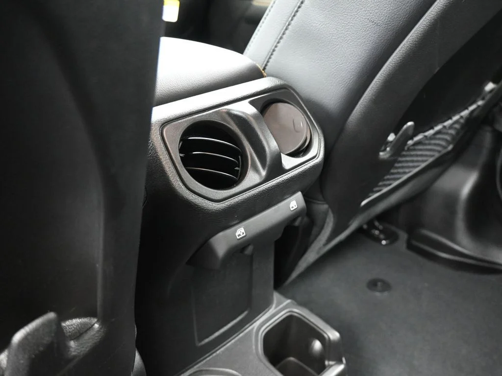 Used 2024 Black Clearcoat Jeep Sport S image 33