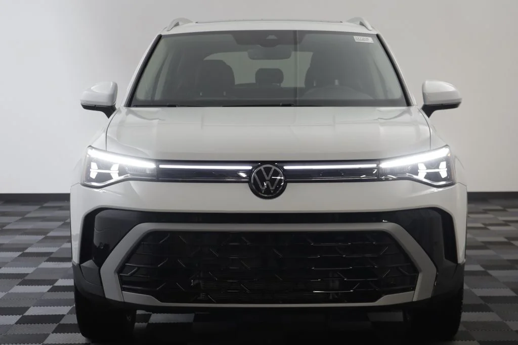 New 2026 Pure White Volkswagen 1.5T SEL image 23
