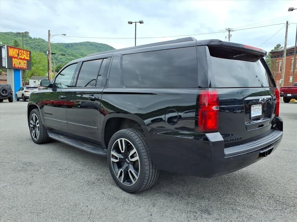 Used 2018 Black Chevrolet Premier image 3