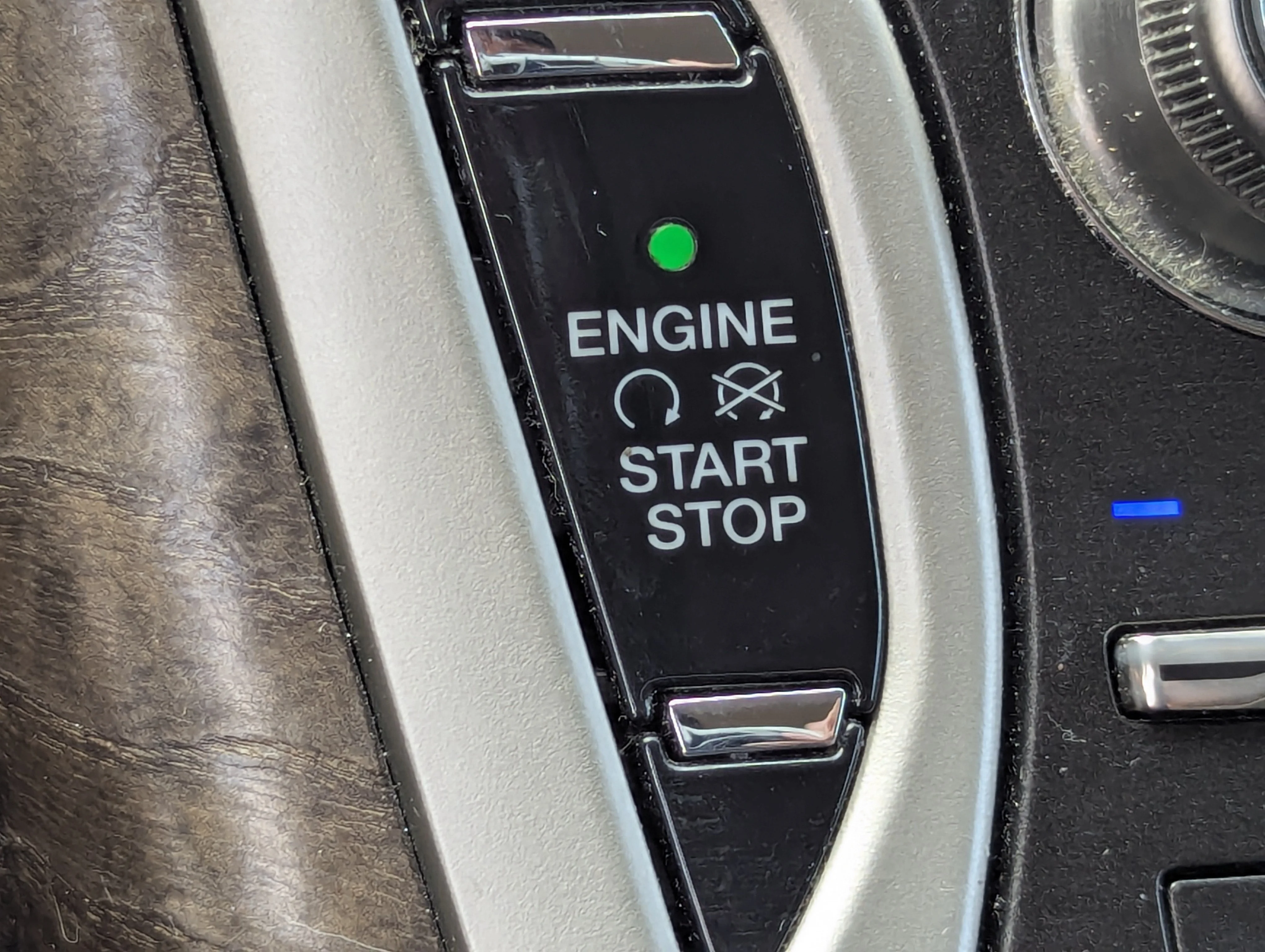 Used 2019 Ceramic Pearl Metallic Tri-Coat Lincoln Reserve image 33