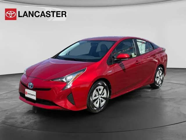 Used 2016  Toyota Two image 3