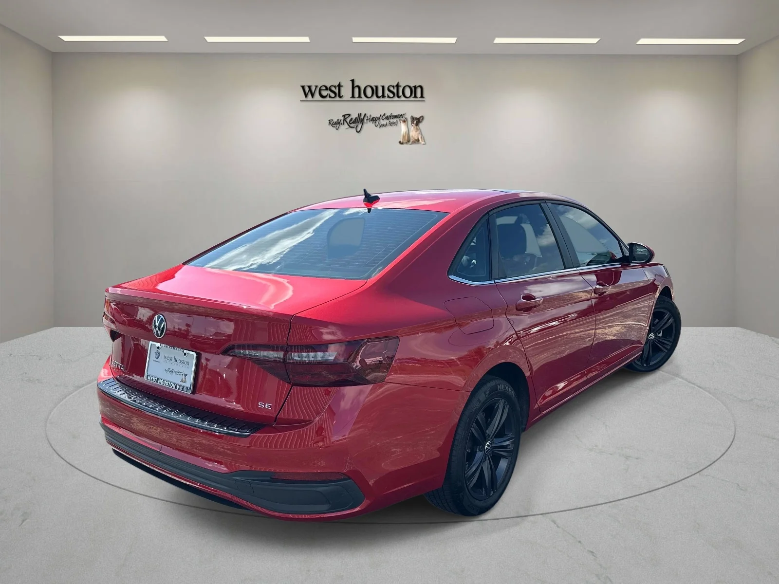 Used 2024 Kings Red Metallic Volkswagen SE Auto image 5