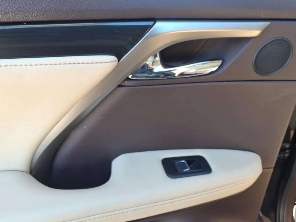 Used 2020 Black Lexus 350 image 8