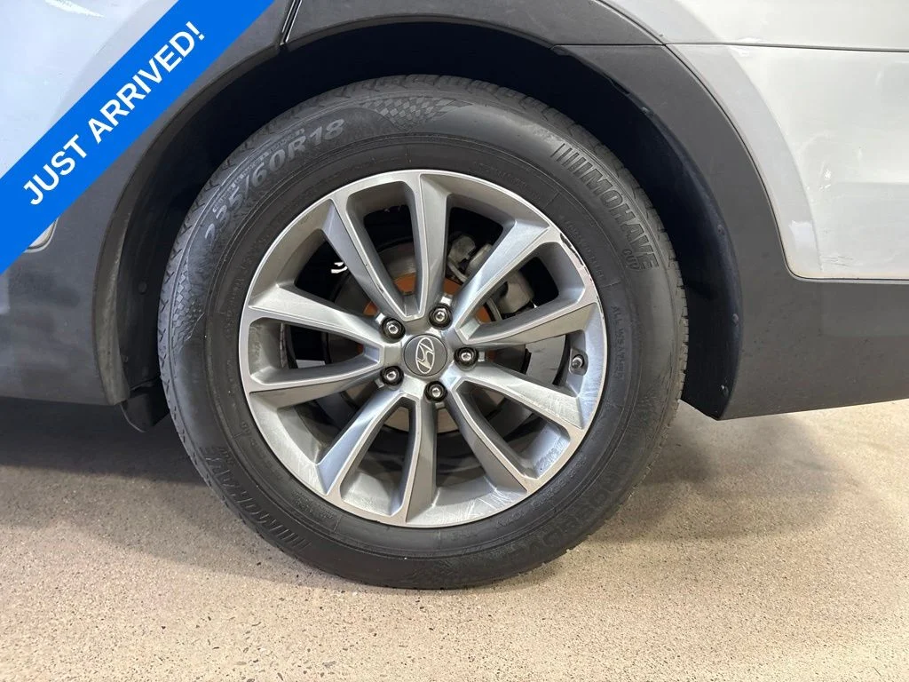 Used 2017 Silver Hyundai Limited image 6