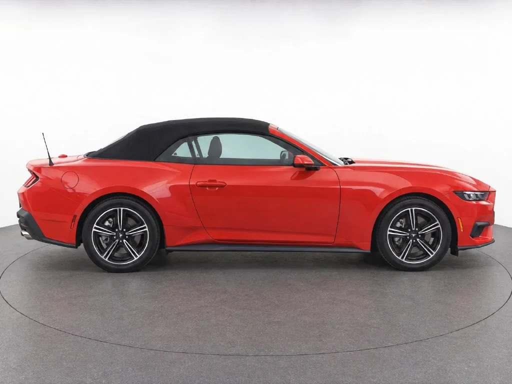 Used 2024 Red Ford EcoBoost Premium image 8