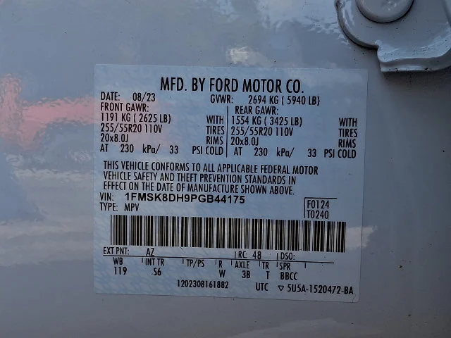 Used 2023 White Ford XLT image 29