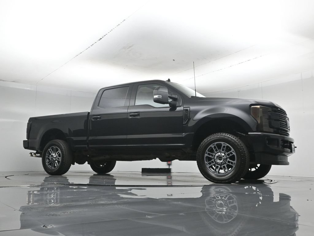 Used 2019 Black Ford Platinum image 55