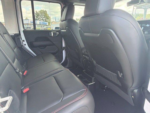 New 2027 Bright White Clear-Coat Paint Jeep Rubicon X image 12