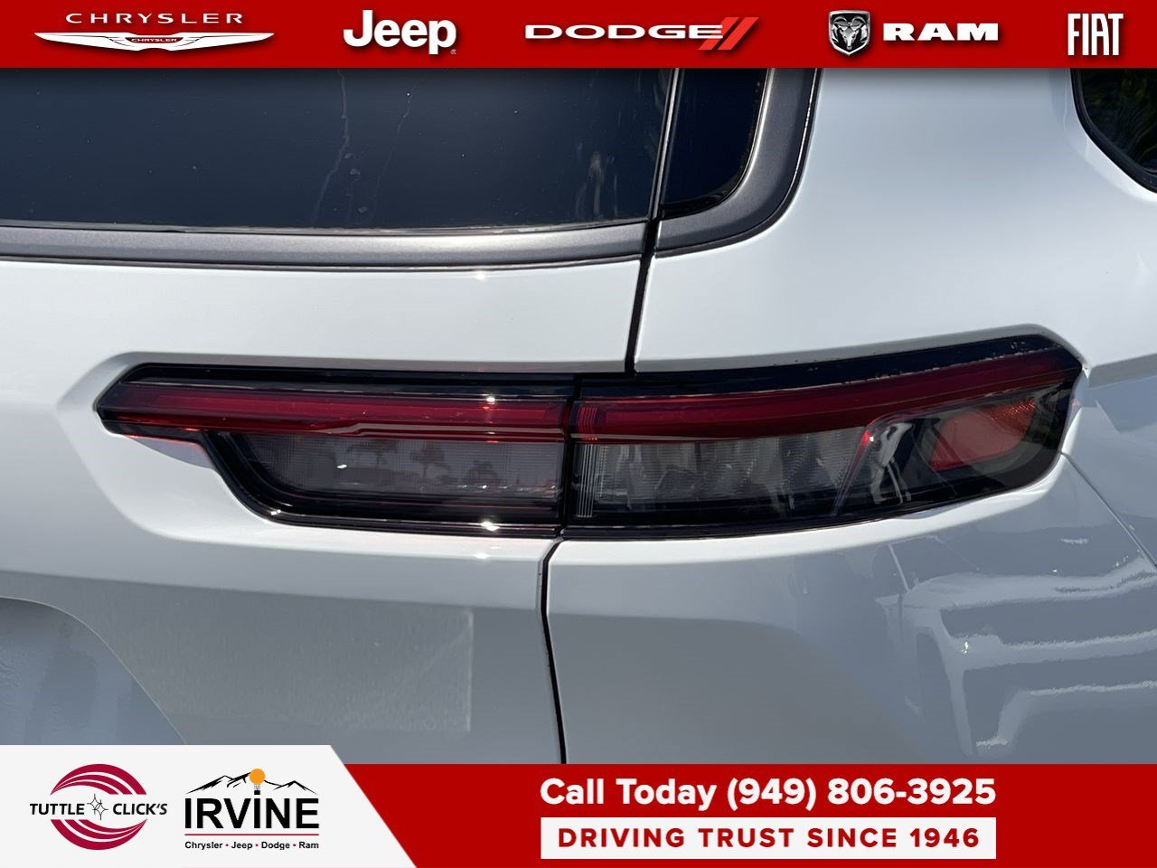 New 2026 Bright White Clear-Coat Exterior Paint Jeep 85th Anniversary Edition image 9
