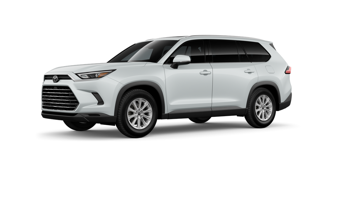 New 2026 Wind Chill Pearl Toyota XLE image 2