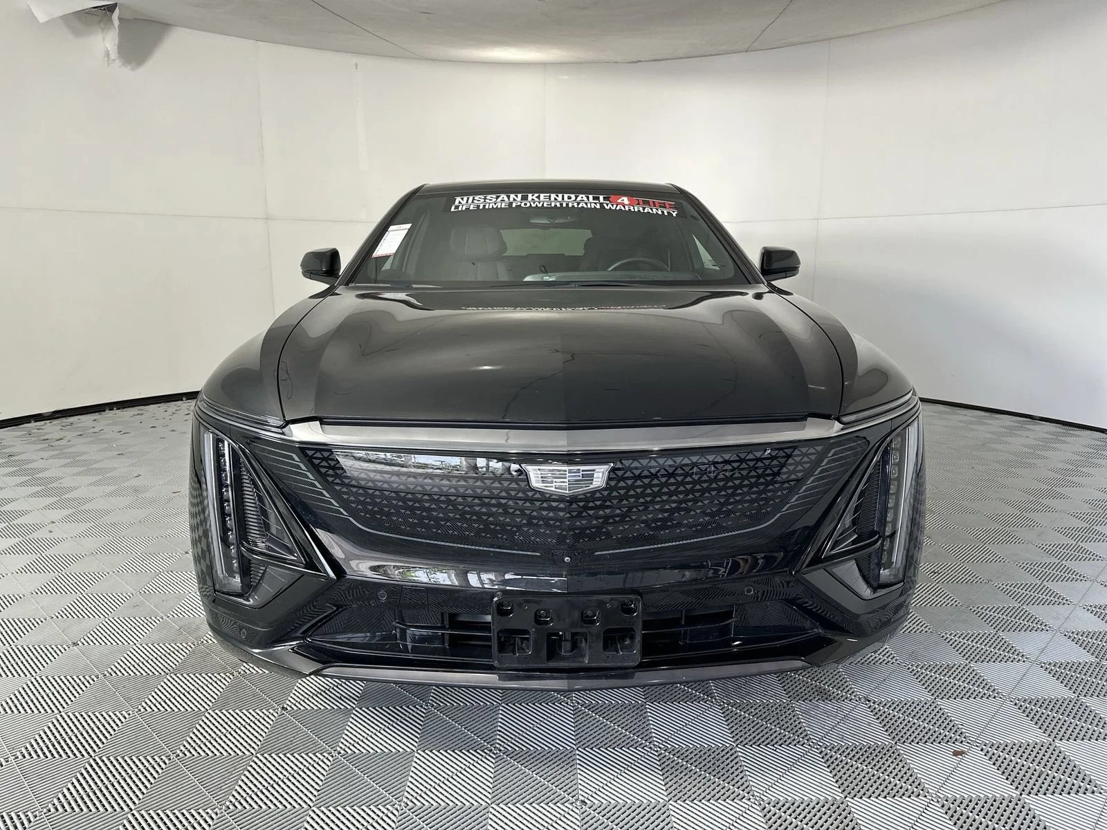 Used 2024 Black Cadillac Sport image 3
