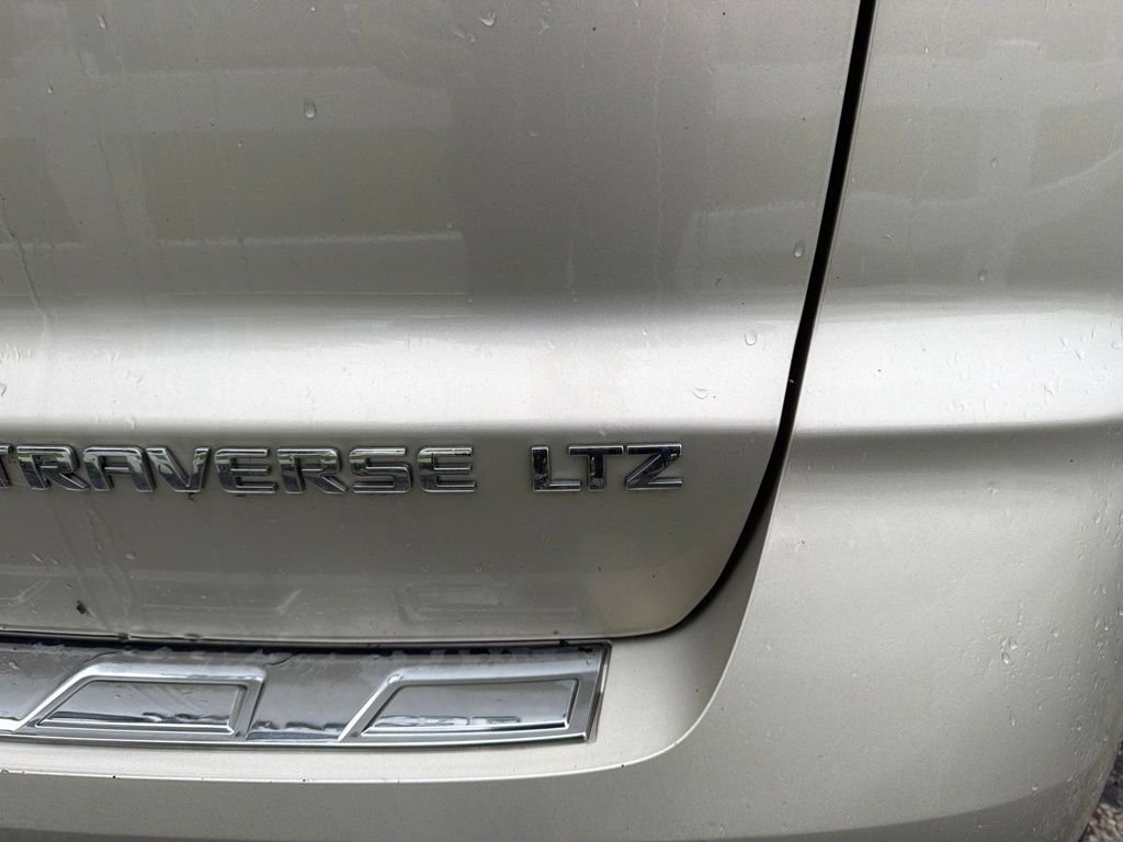 Used 2014 Gold Chevrolet LTZ image 5
