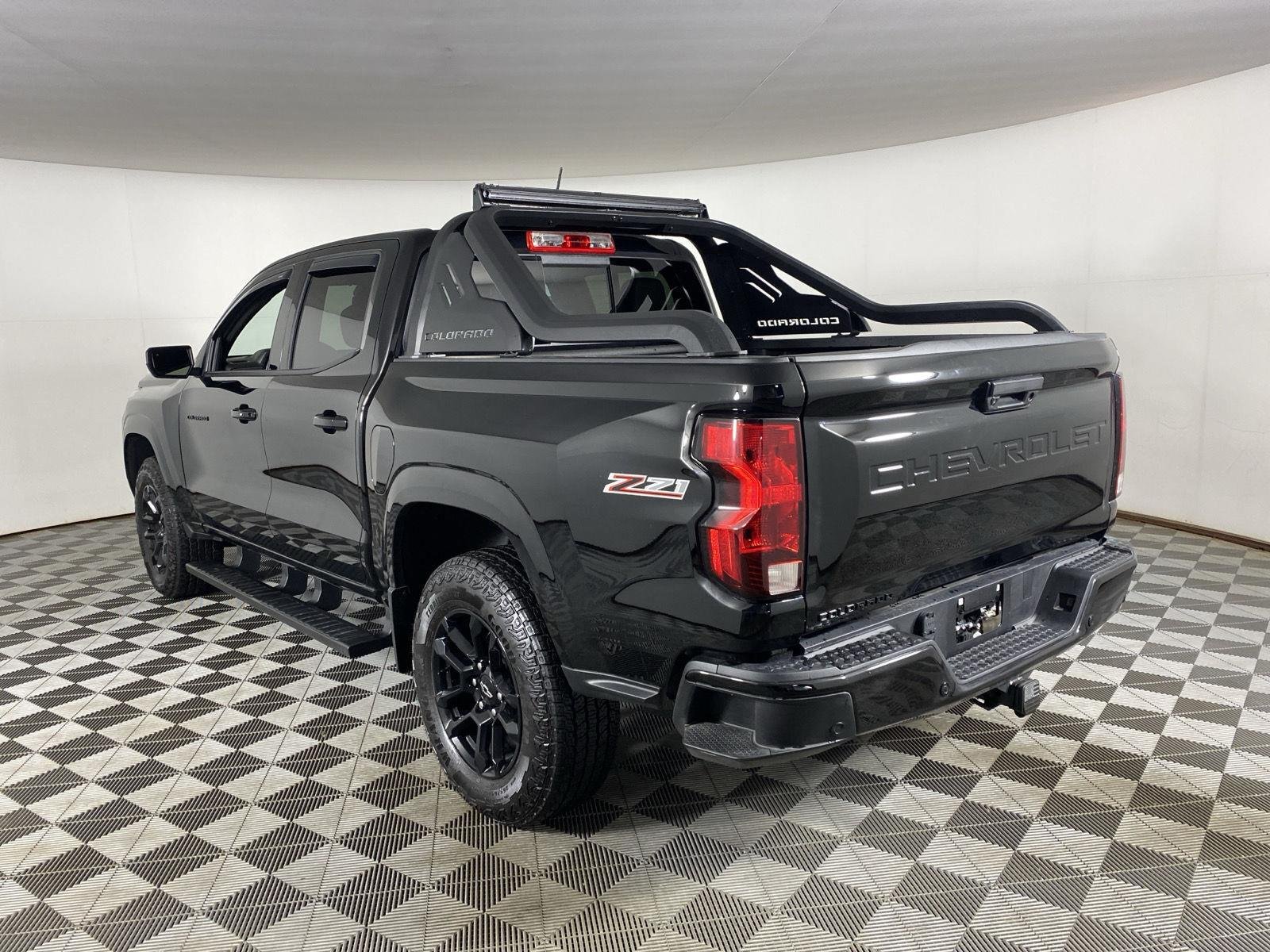 Used 2026 Black Chevrolet 4WD Z71 image 8
