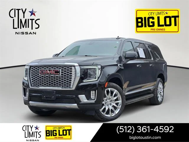 2021 GMC Yukon Denali AWD's photo